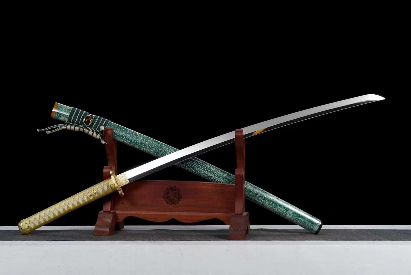 Suiren Katana