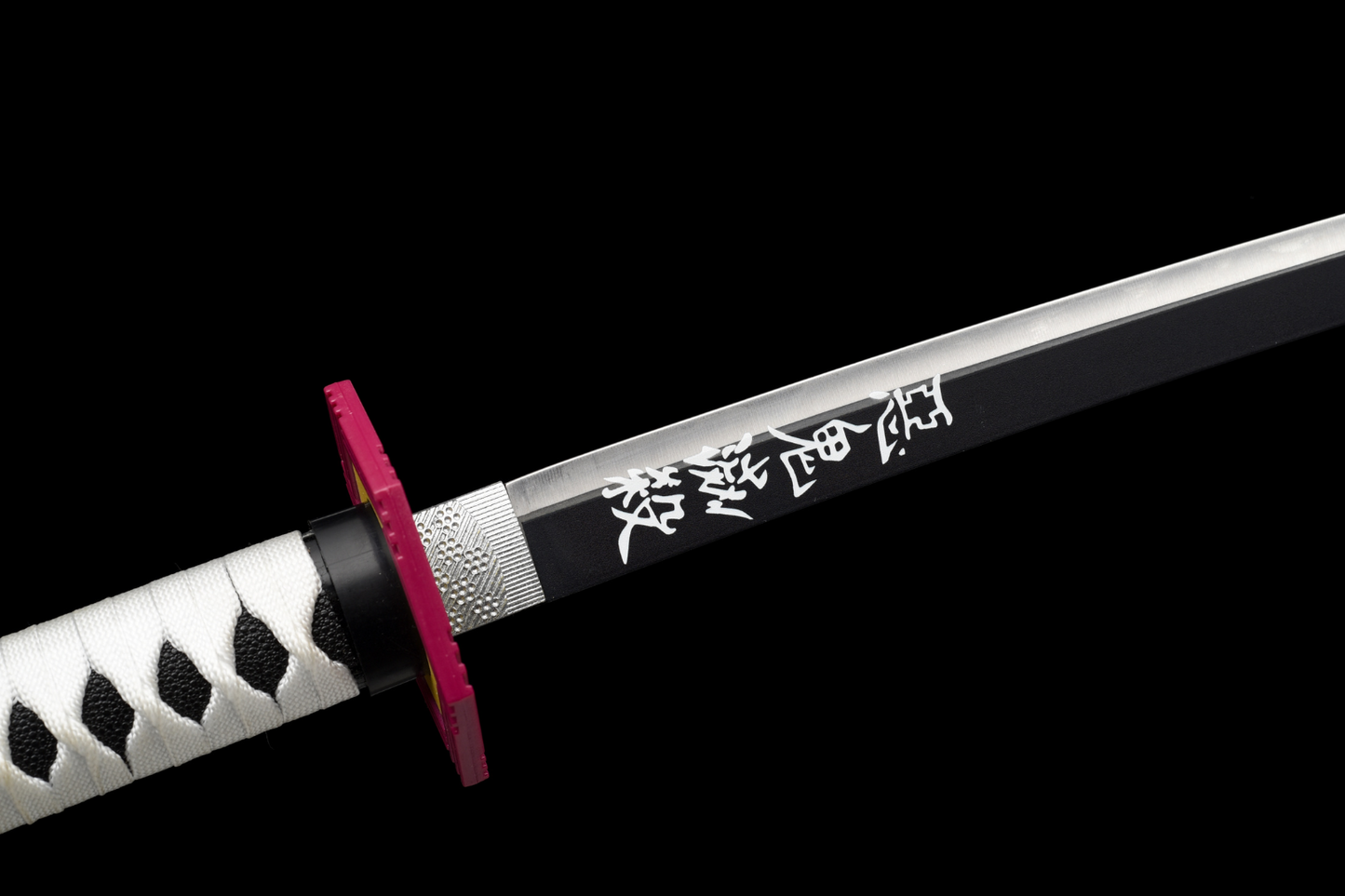 Giyu Tomioka Katana Black & White