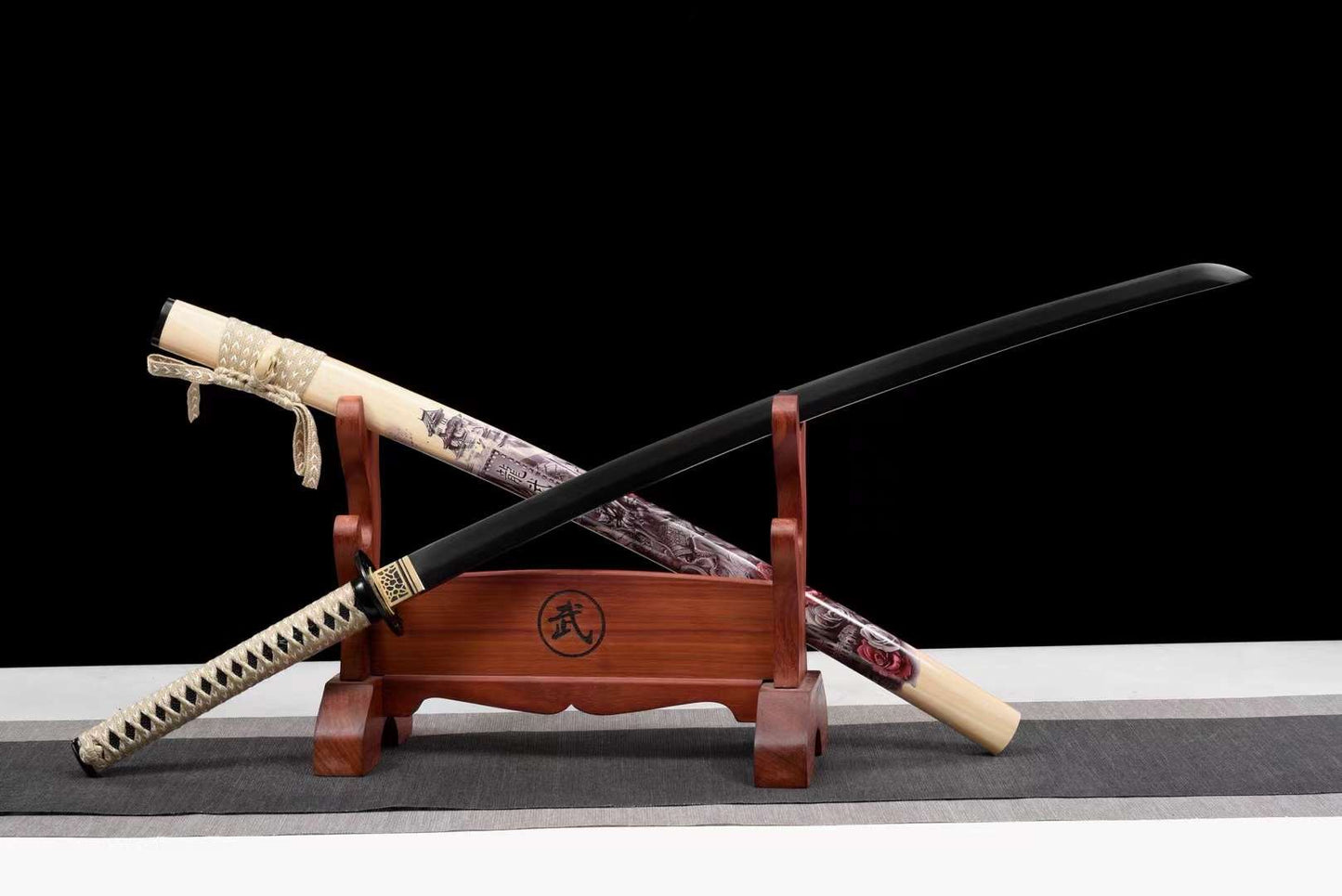 Kurohana Katana