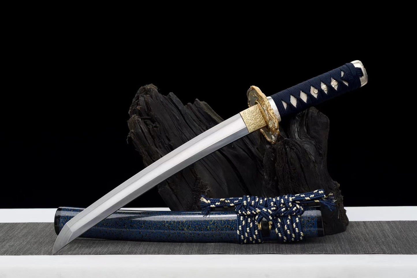 Tanto Hanamizuki